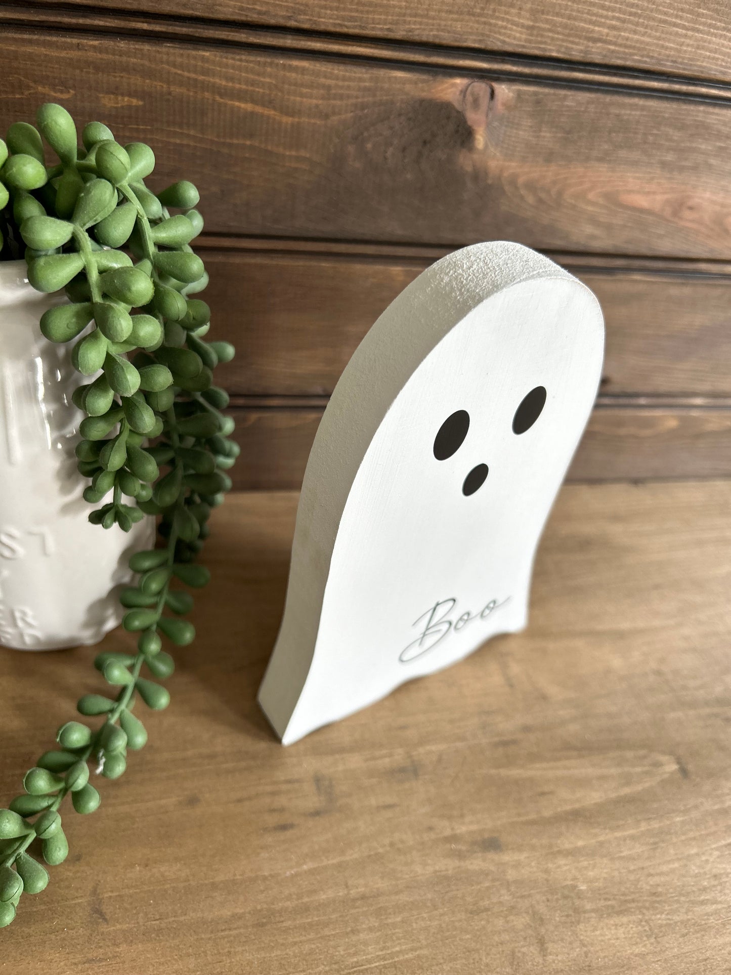 Primitive Wood Halloween Ghost Sitter