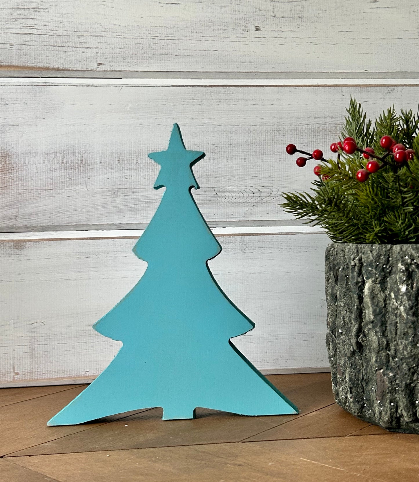 Primitive Wood Christmas Tree Sitters - Star Topper Style