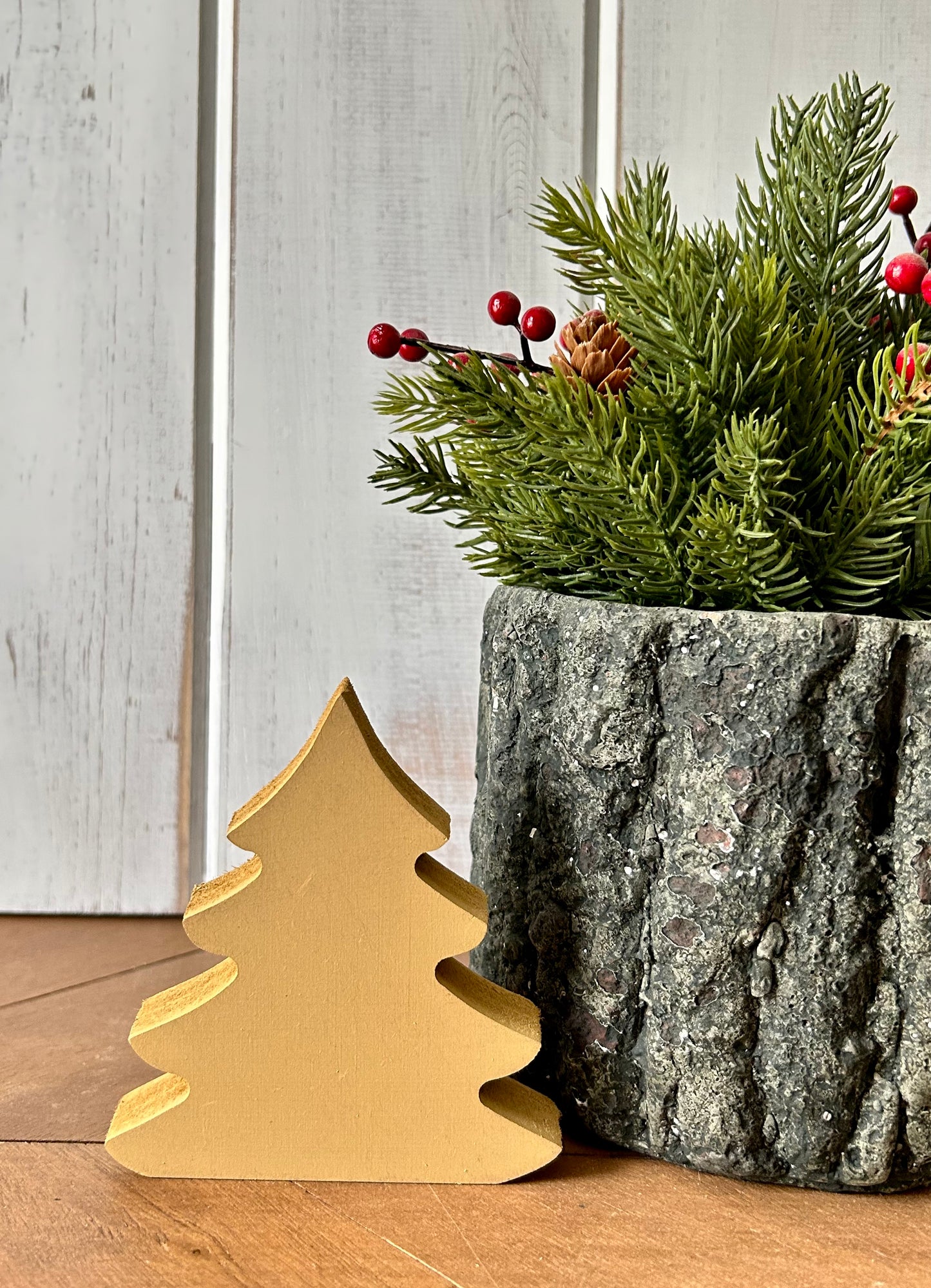 Primitive Wood Christmas Tree Sitters - Original Style