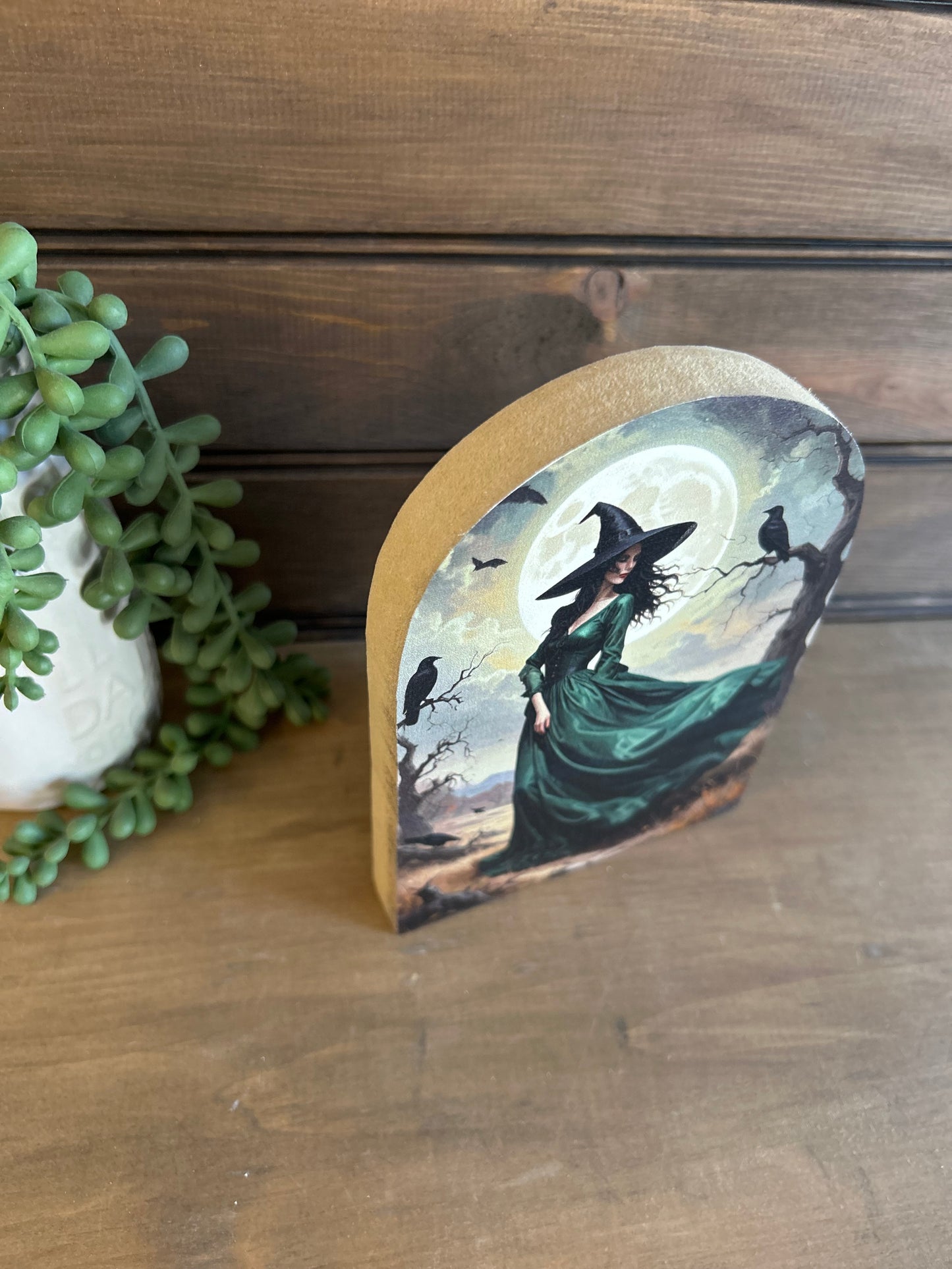 Green Dress Witch Wood Arch - Halloween/Fall 2026 Decor