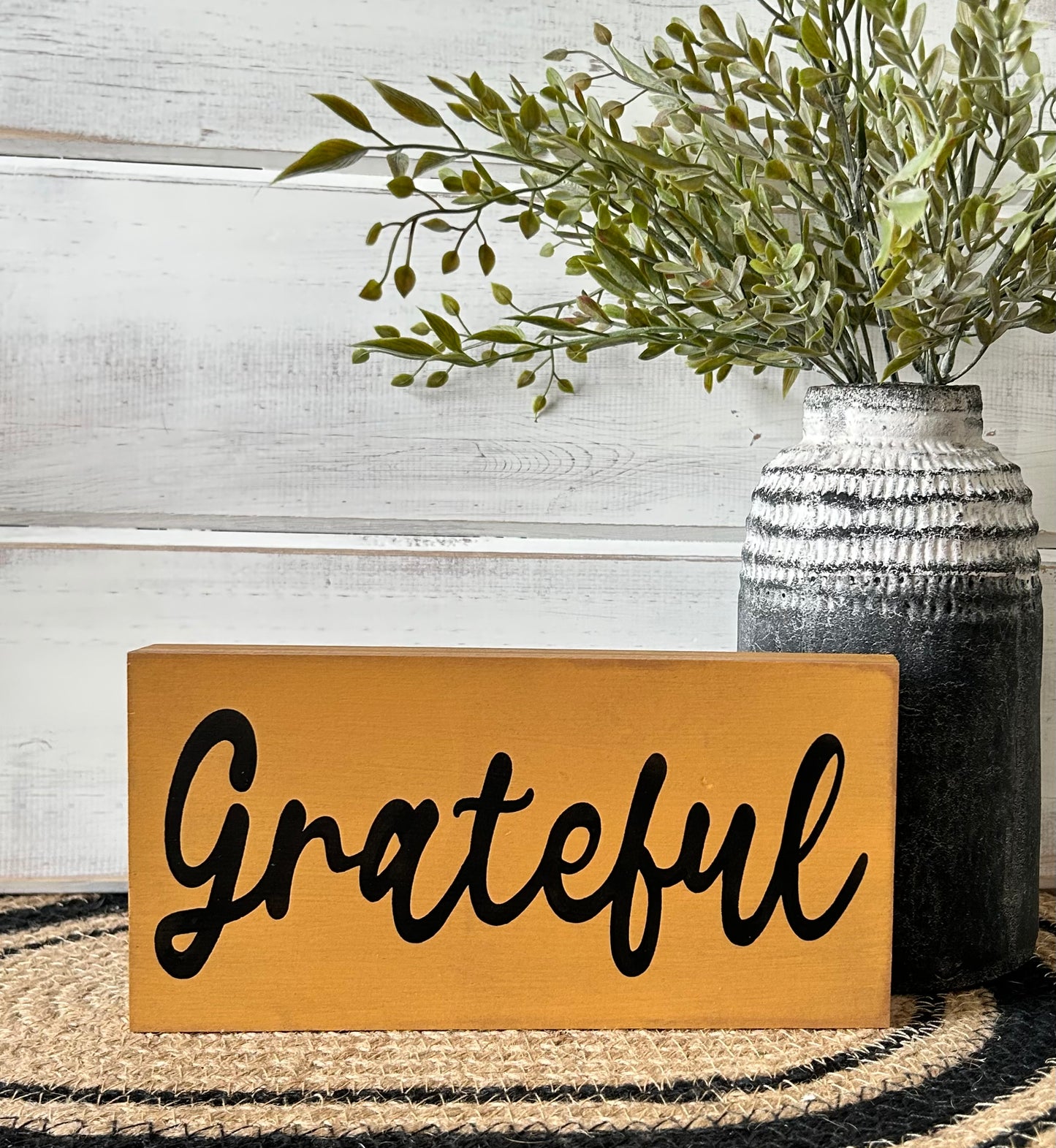 Grateful - Rustic Shelf Sitter