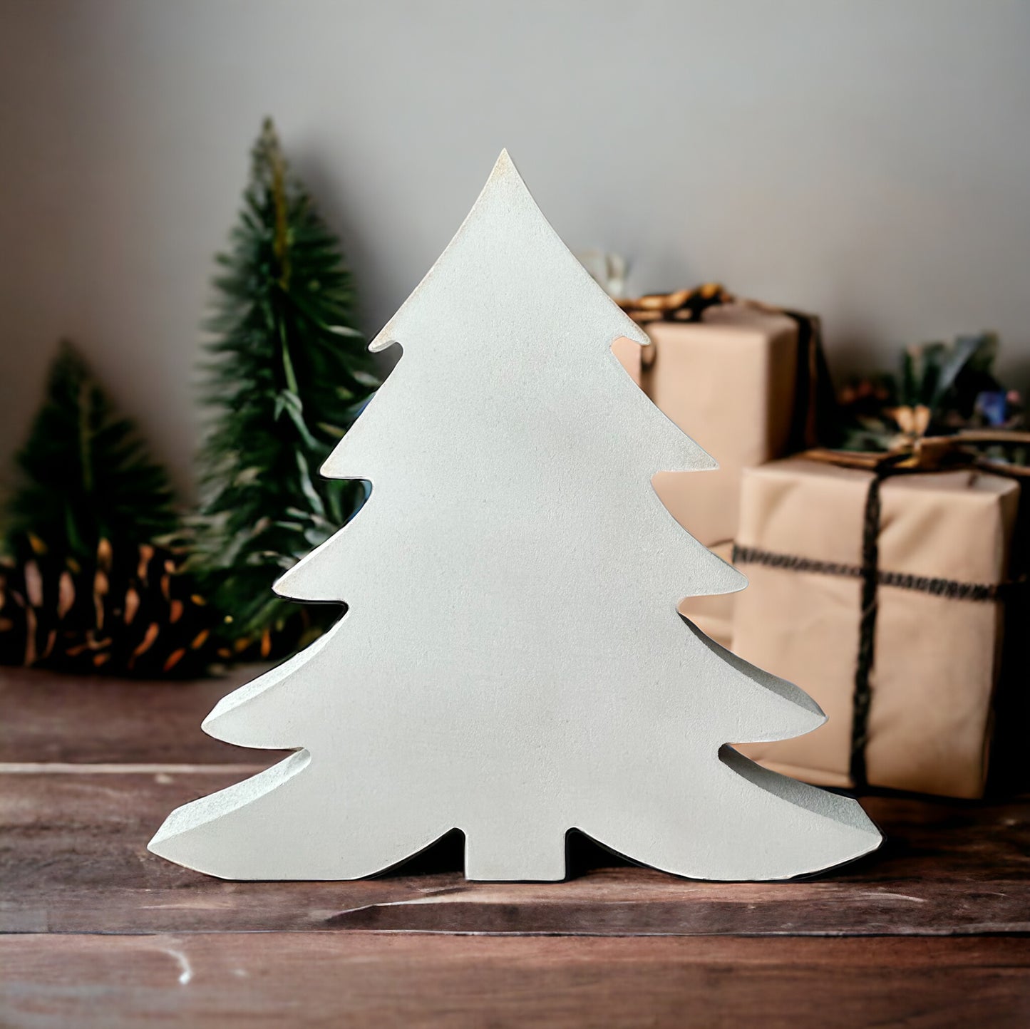 Primitive/Rustic Wood Christmas/Winter Tree - Fluffy Style