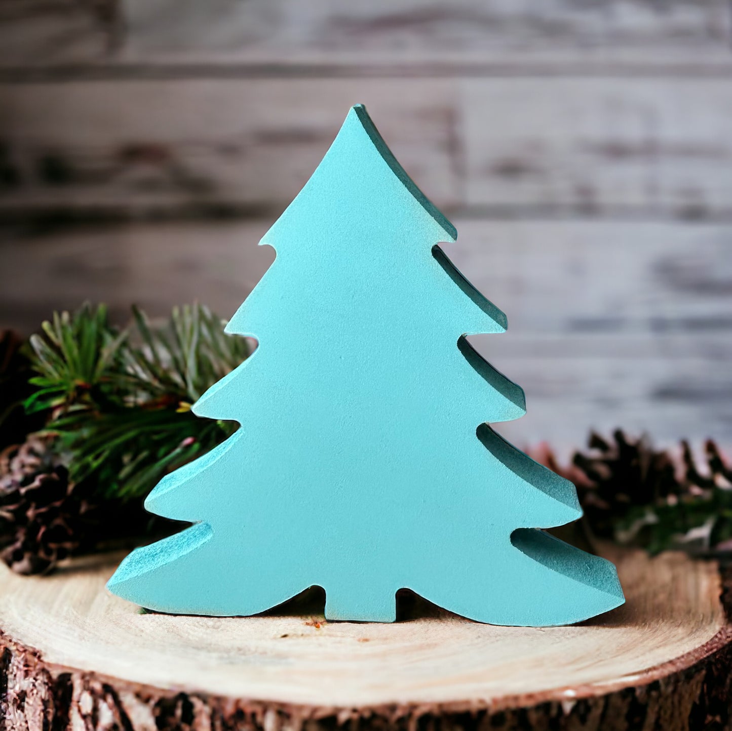 Primitive/Rustic Wood Christmas/Winter Tree - Fluffy Style