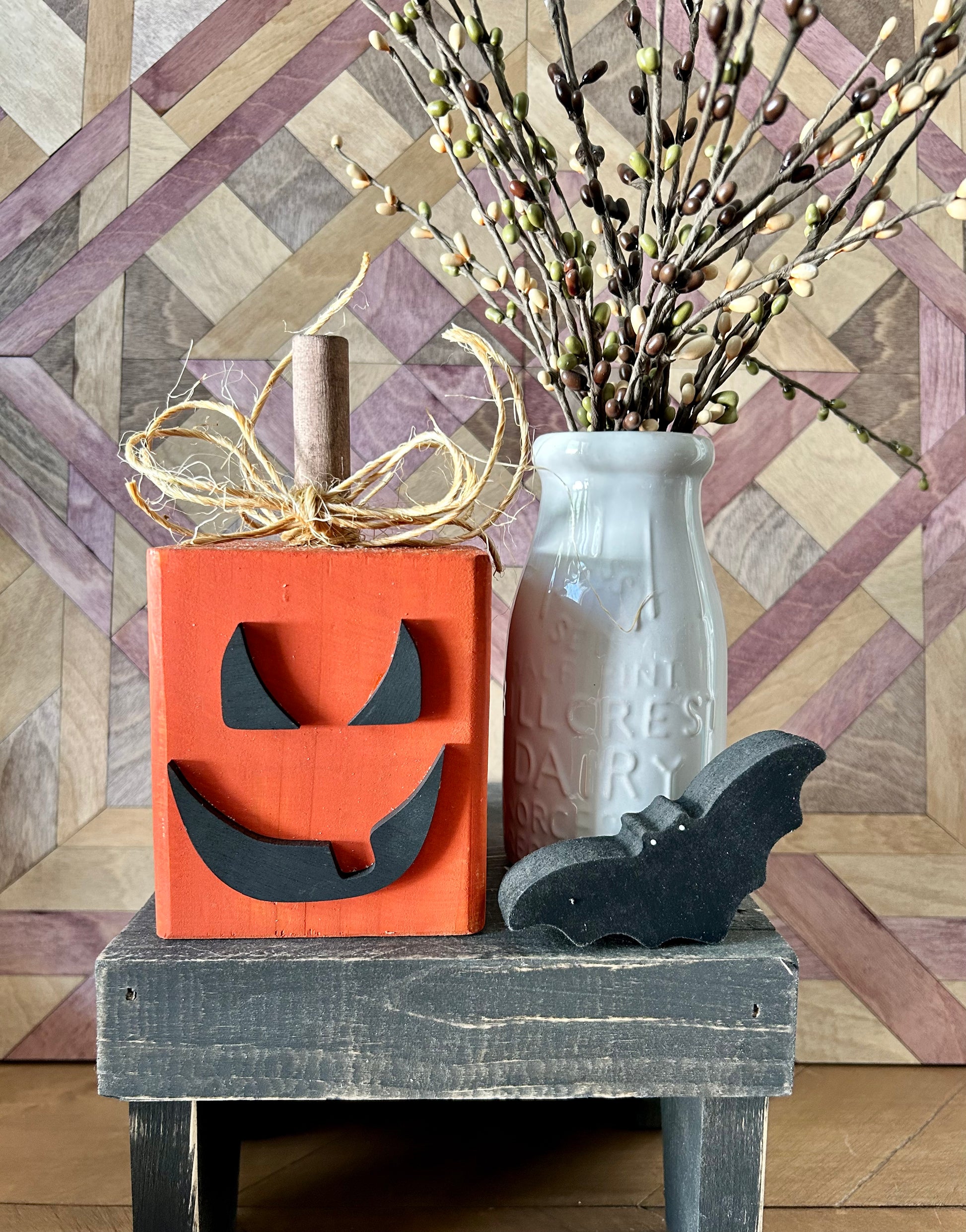 Wood pumpkin face block