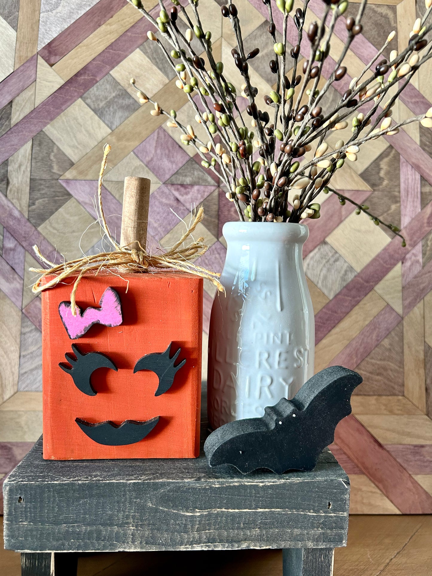 wood pumpkin face block