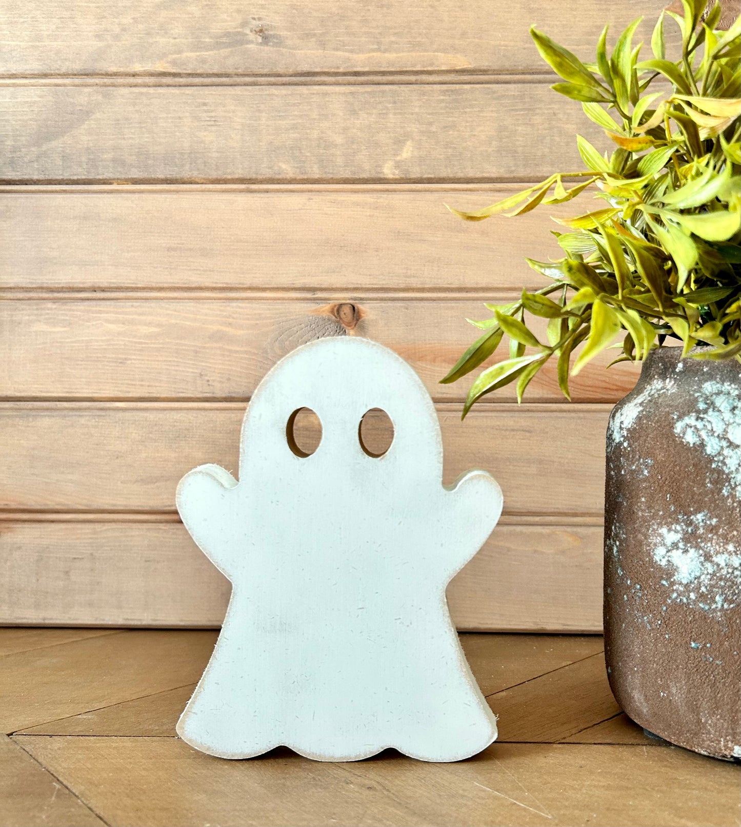 Primitive/Rustic Wood Halloween Ghost with Arms