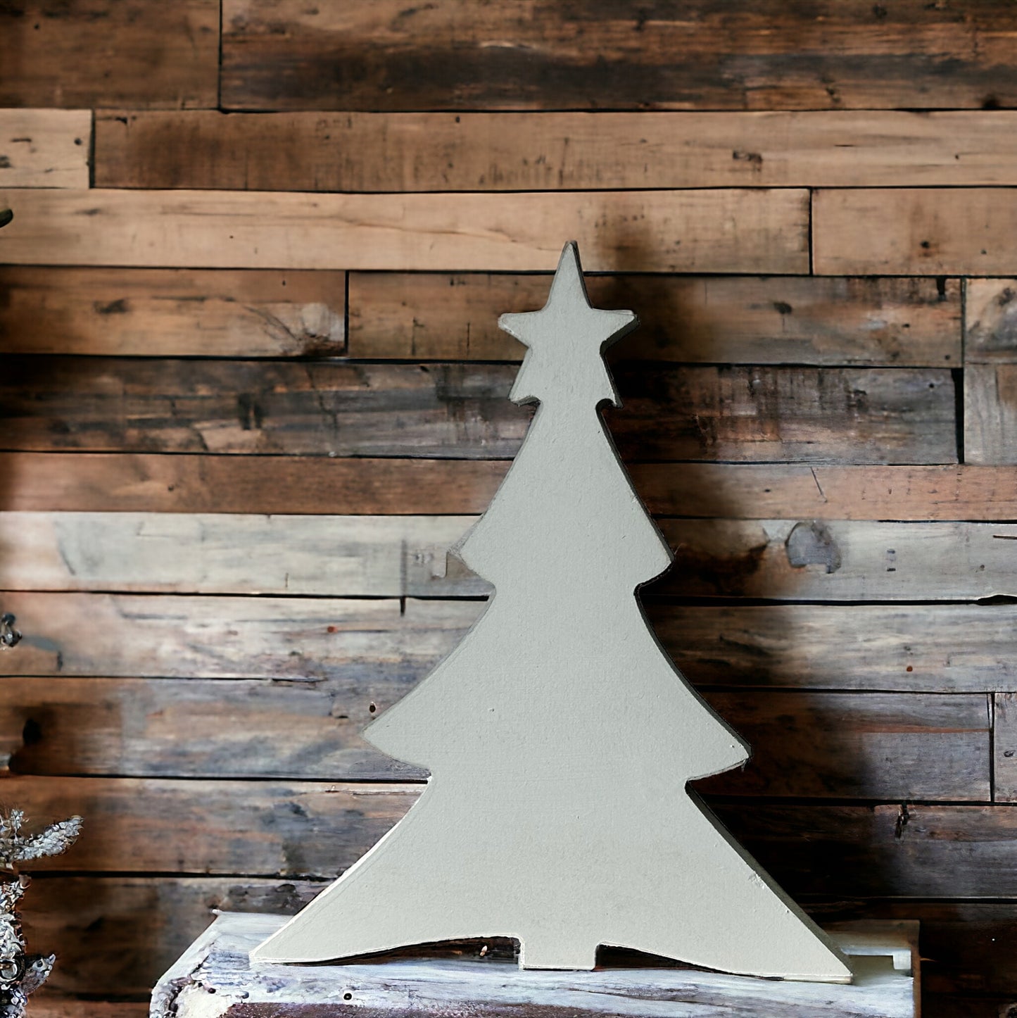 Primitive Wood Christmas Tree Sitters - Star Topper Style