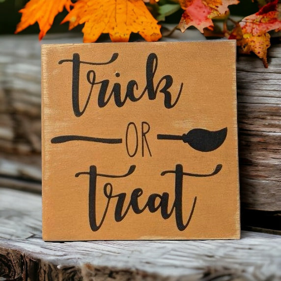 Primitive/Rustic Trick or Treat Halloween Shelf Sitter