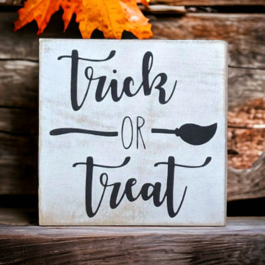 Primitive/Rustic Trick or Treat Halloween Shelf Sitter