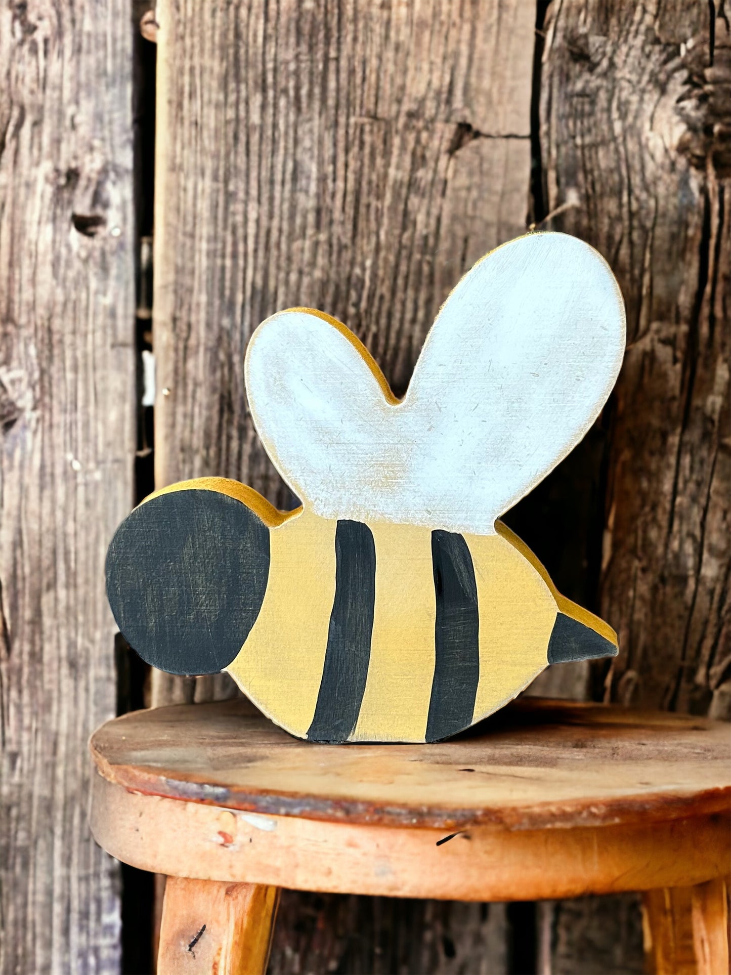 Primitive/Rustic Wood Bee