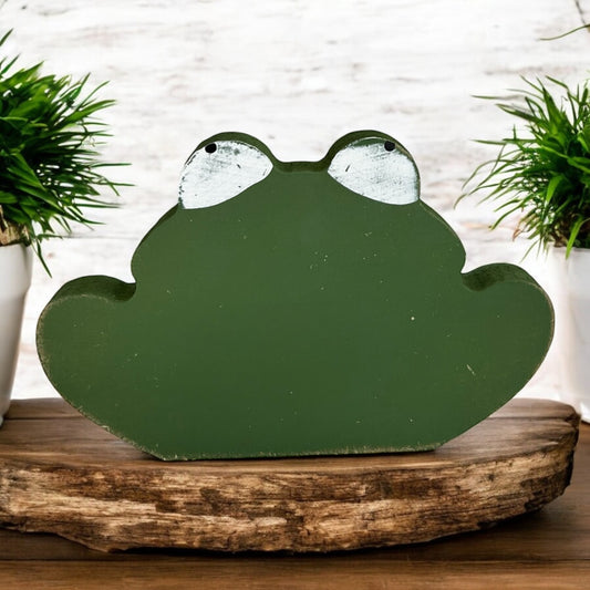 Primitive/Rustic Wood Frog