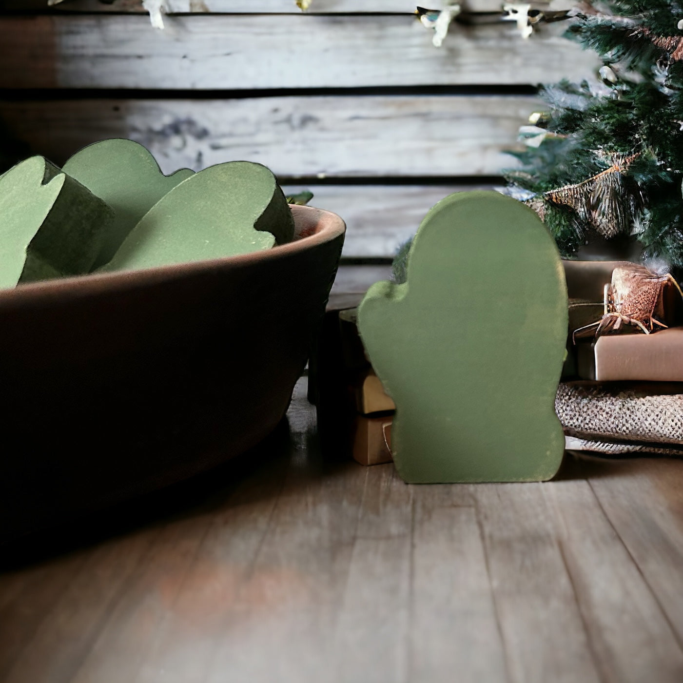 Primitive/Rustic MINI Winter Wood Mitten - Set of 3