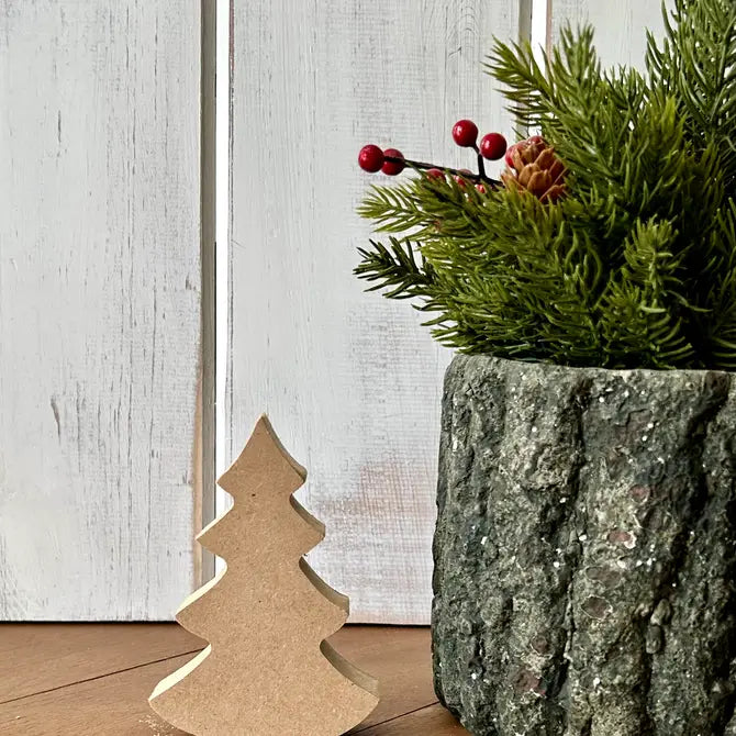 Primitive/Rustic Wood Christmas/Winter Tree -Bouncy