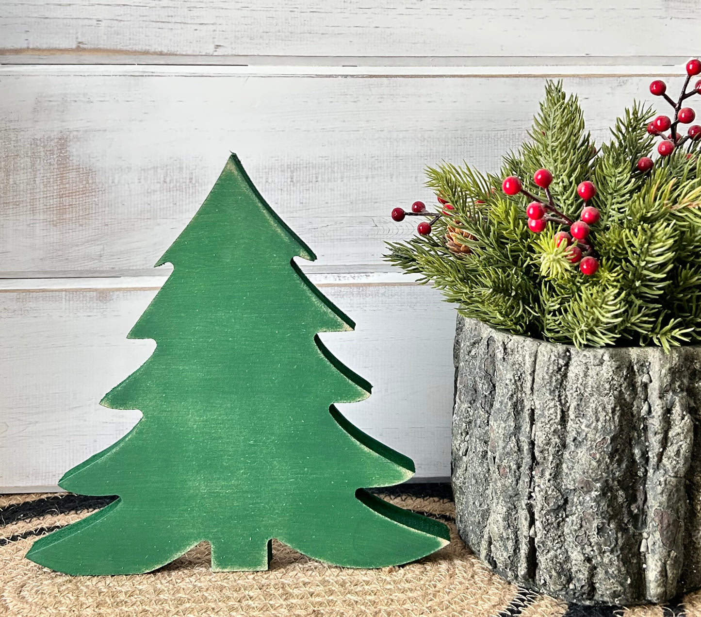 Primitive/Rustic Wood Christmas/Winter Tree - Fluffy Style