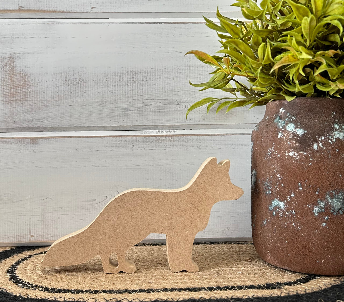 Primitive/Rustic Wood Fox Shelf Sitter