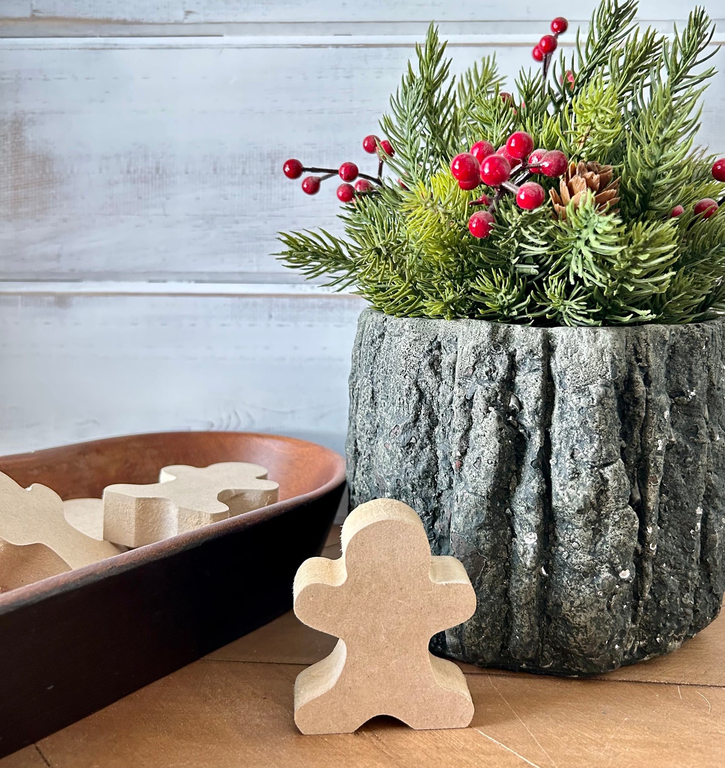 Primitive/Rustic Wood Holiday Gingerbread Bowl Fillers