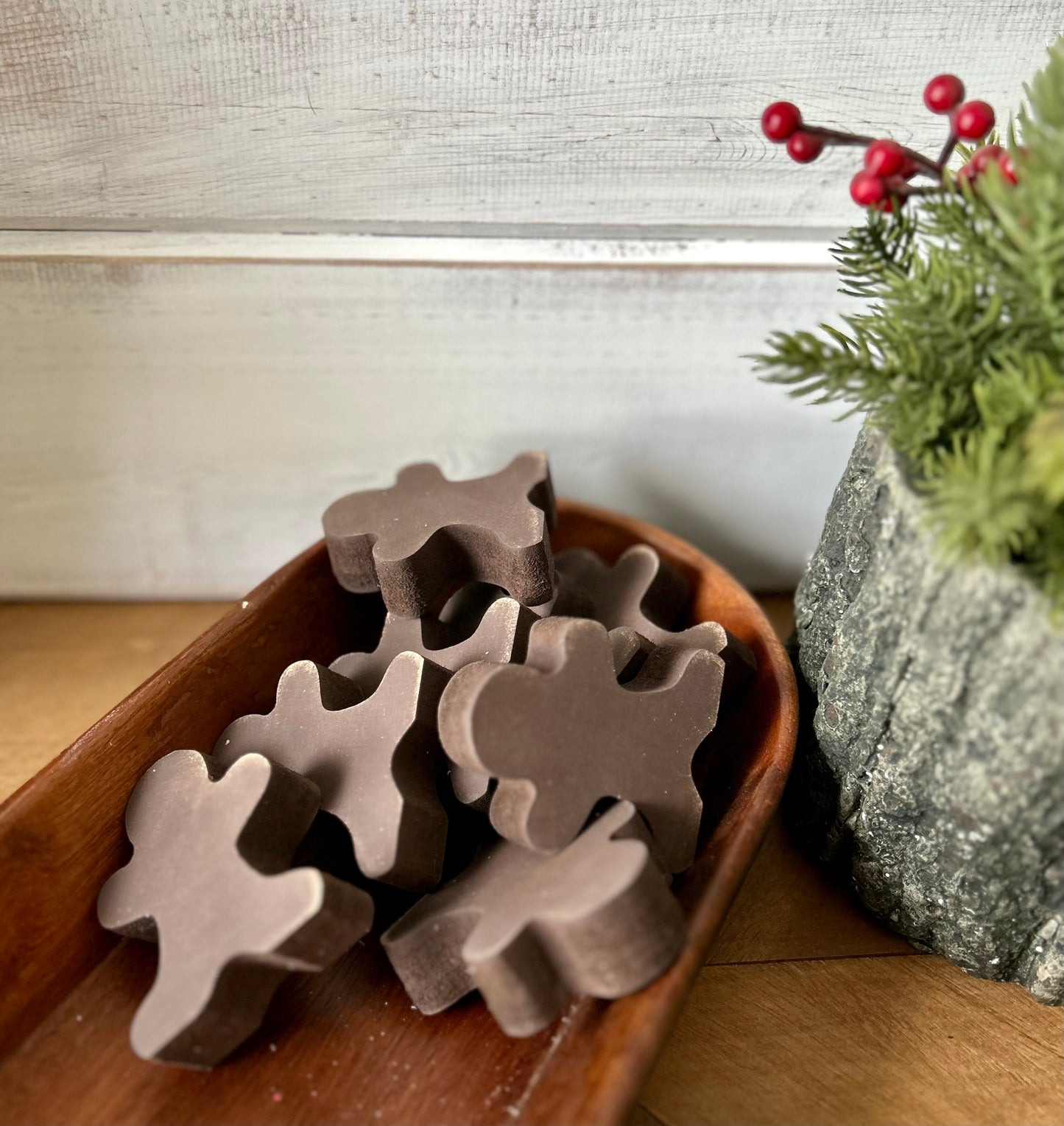 Primitive/Rustic Wood Holiday Gingerbread Bowl Fillers