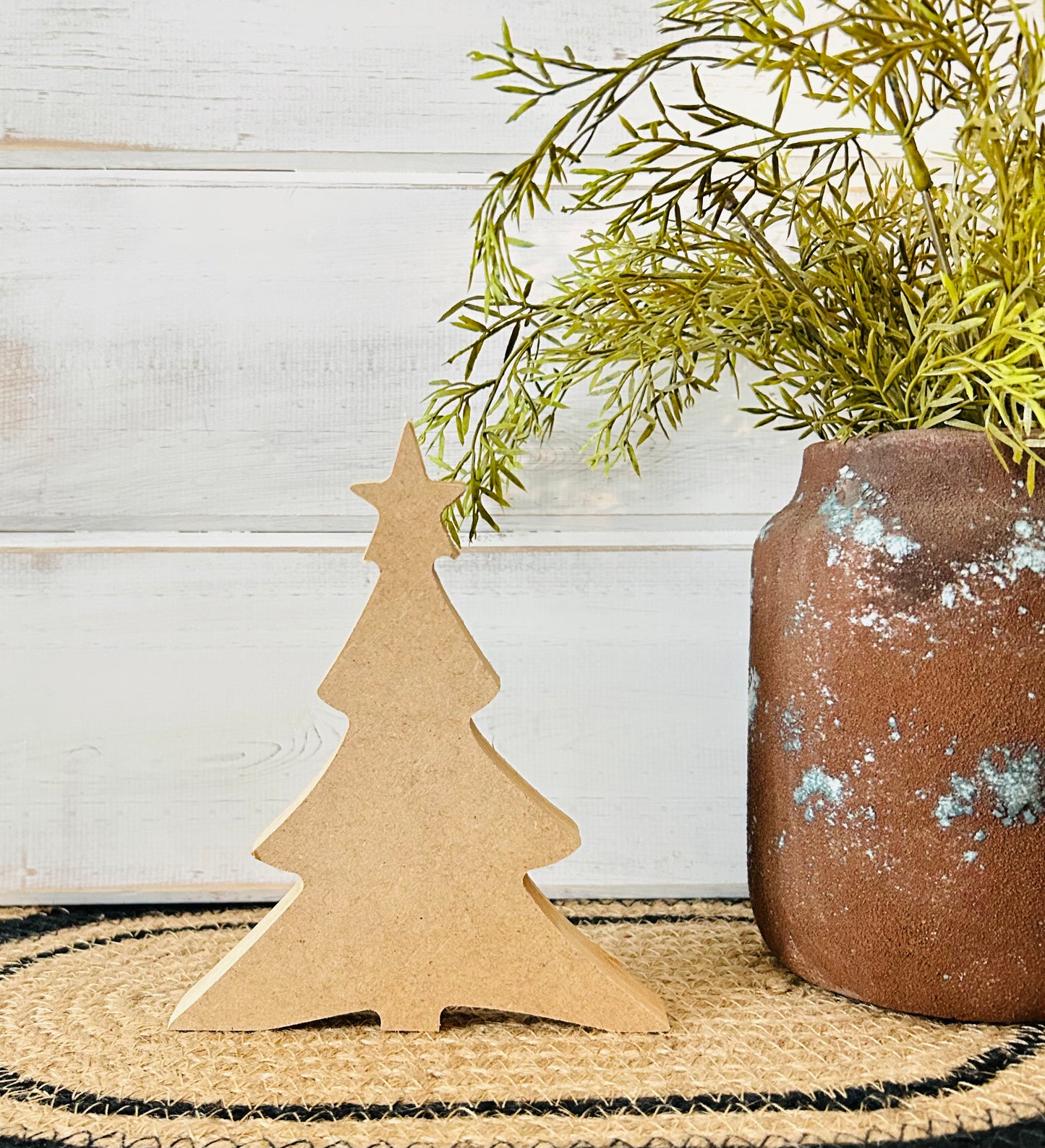 Primitive Wood Christmas Tree Sitters - Star Topper Style