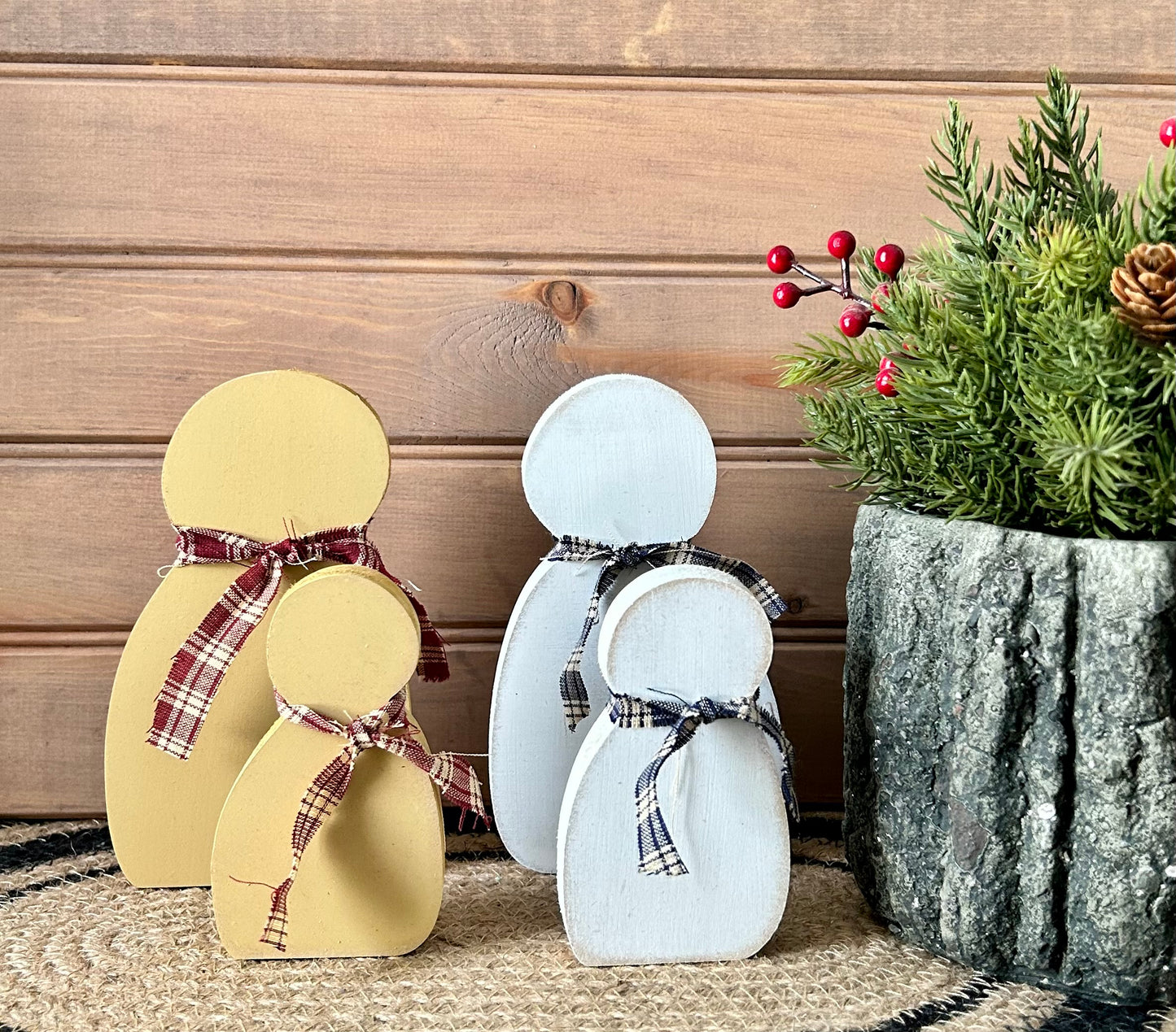 Primitive Snowman - Shelf Sitter