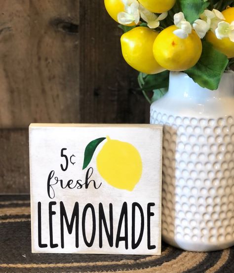 Fresh Lemonade - Rustic Shelf Sitter