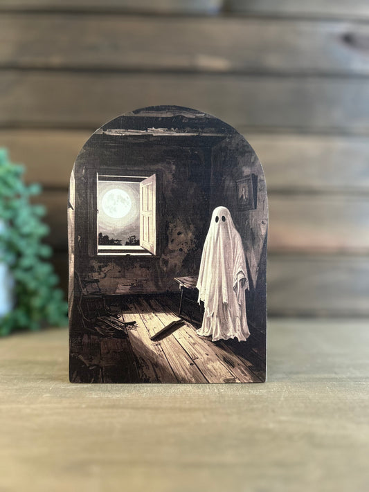 Ghost in Spooky Room Wood Arch - Halloween/Fall 2026 Decor