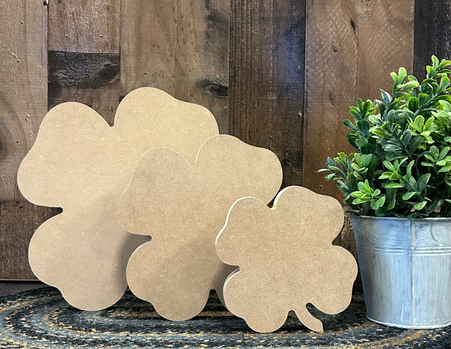 DIY Wood Clover